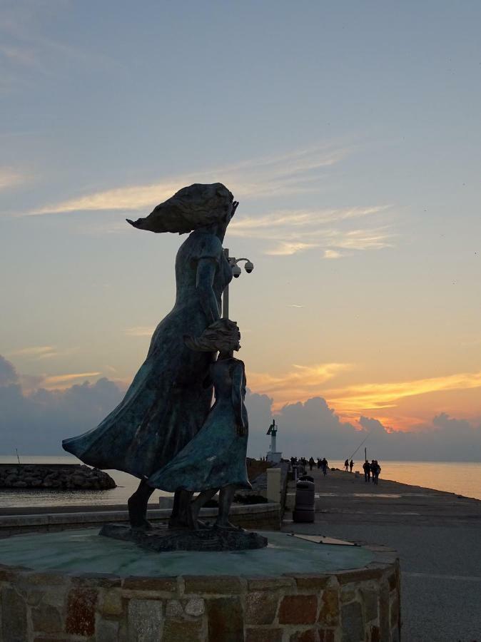 Les Rives Du Lac Le Grau-du-Roi Exterior foto
